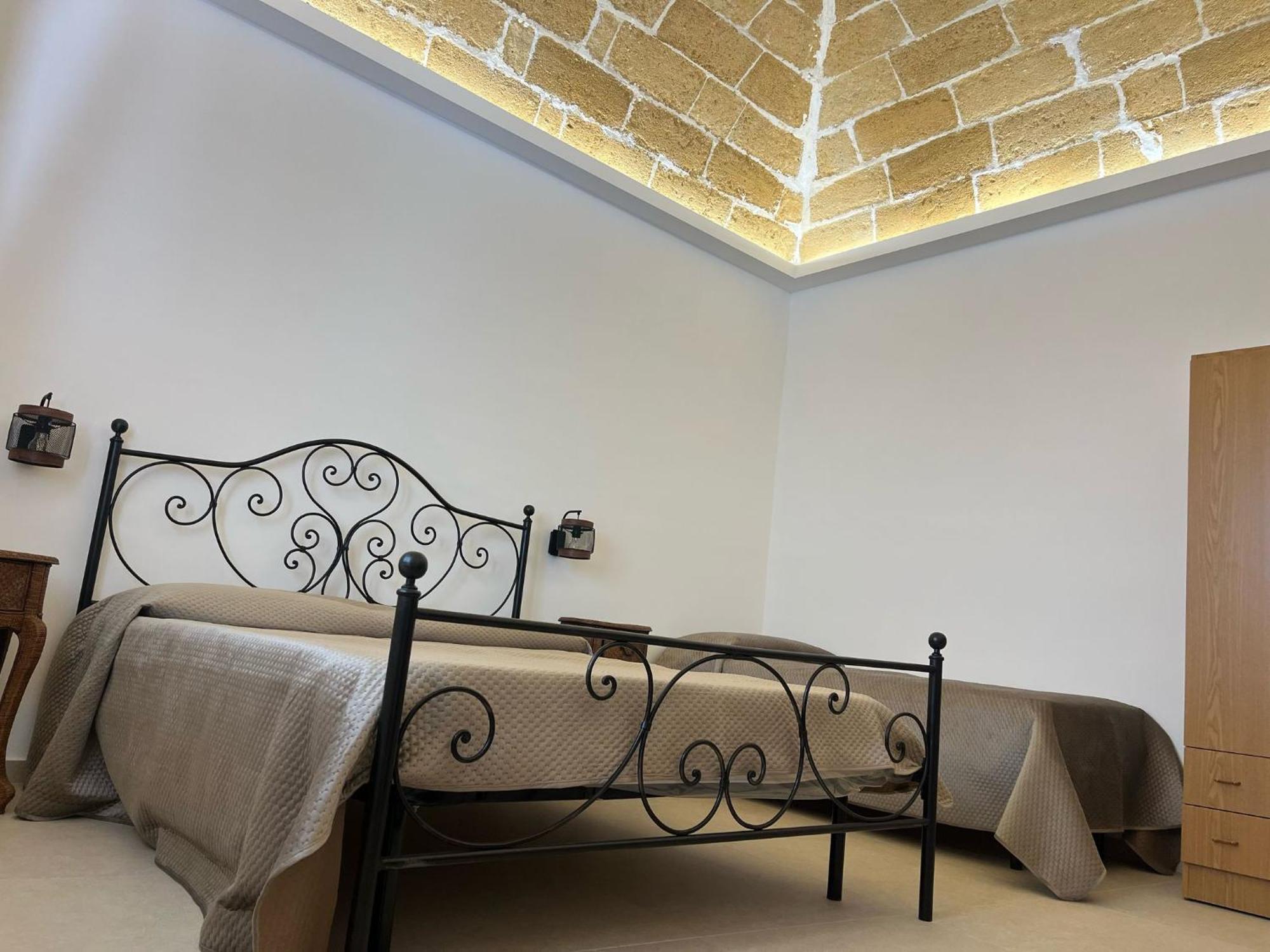 Toscaninirooms Mazara del Vallo Exterior foto